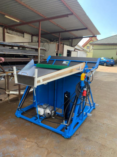 KLOCZEWIAK ўпаковачныя машыны сістэмы тунэлі шматмэтавыя аўтаматы зварачныя машыны канвееры вытворца ў Польшчы